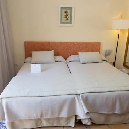 Vell Mari & Apart Otel 4*