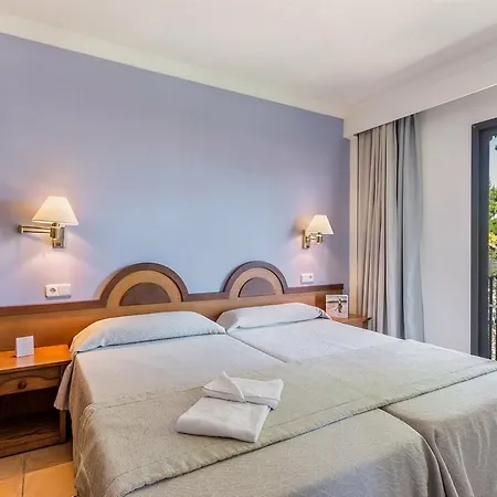 Vell Mari & Apart Otel 4*